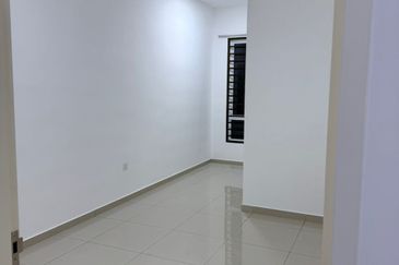 Elonia @ Bayu Sutera @ Sendayan