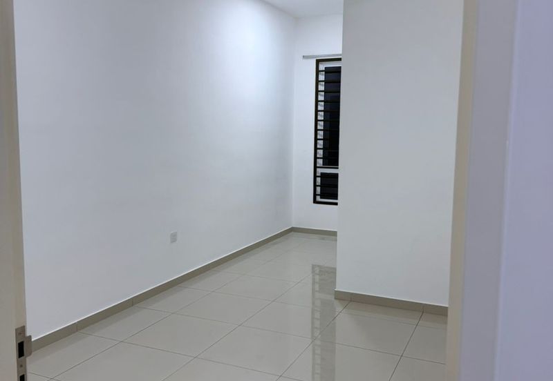 Elonia @ Bayu Sutera @ Sendayan