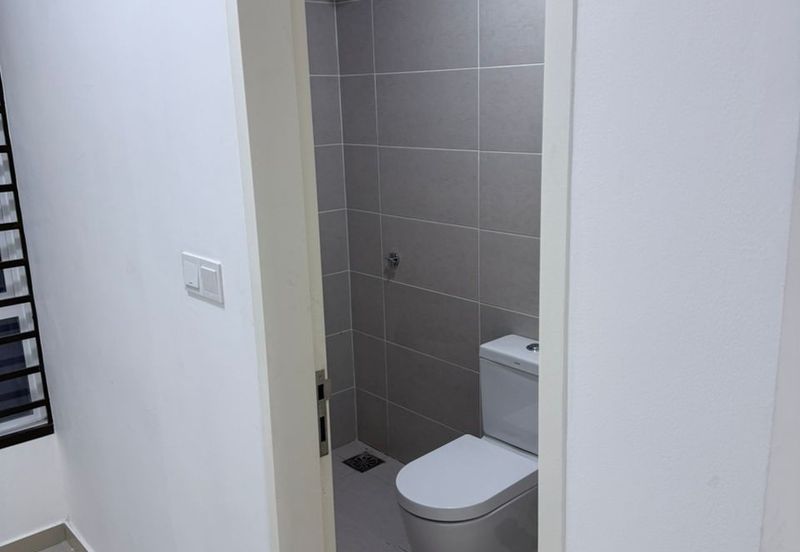 Elonia @ Bayu Sutera @ Sendayan