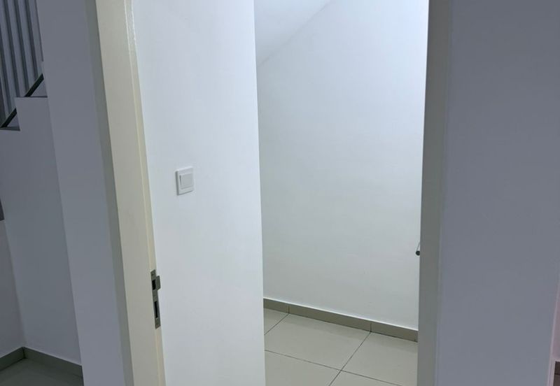 Elonia @ Bayu Sutera @ Sendayan