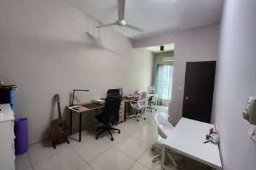 Nusari Aman 2 (RATNA 2)