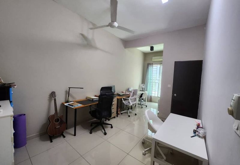 Nusari Aman 2 (RATNA 2)