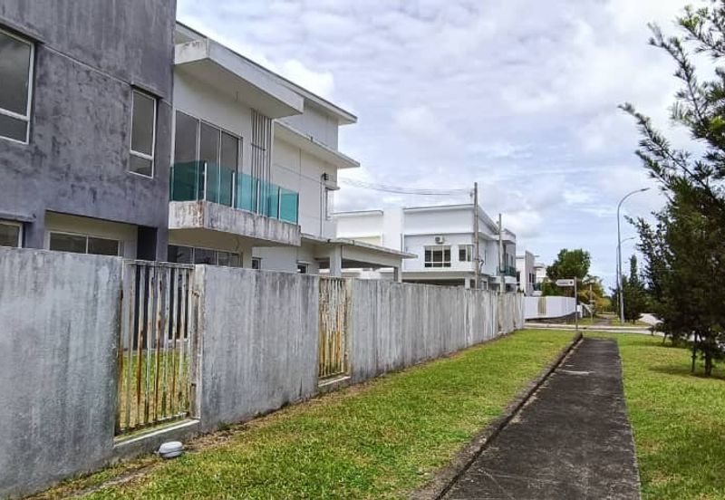 Suriaman 3, Bandar Sri Sendayan