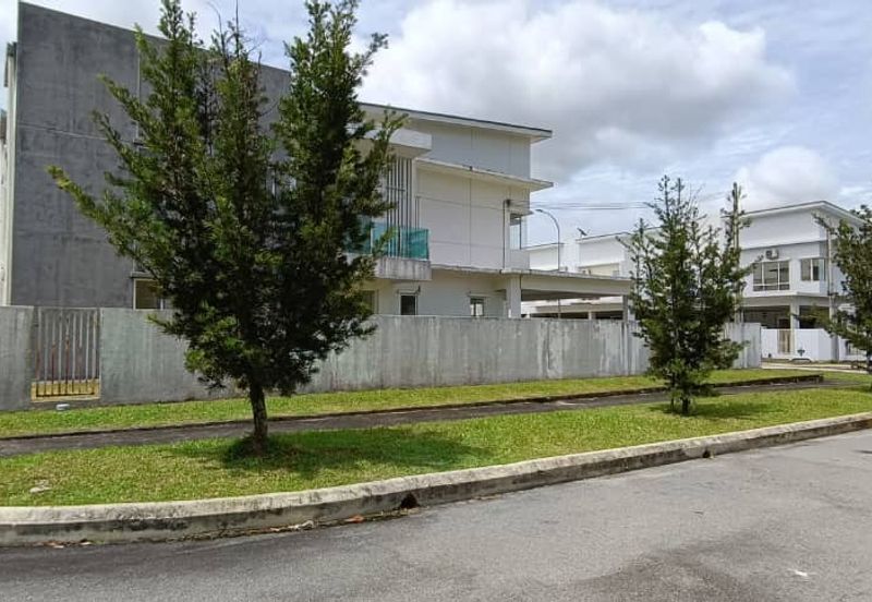 Suriaman 3, Bandar Sri Sendayan