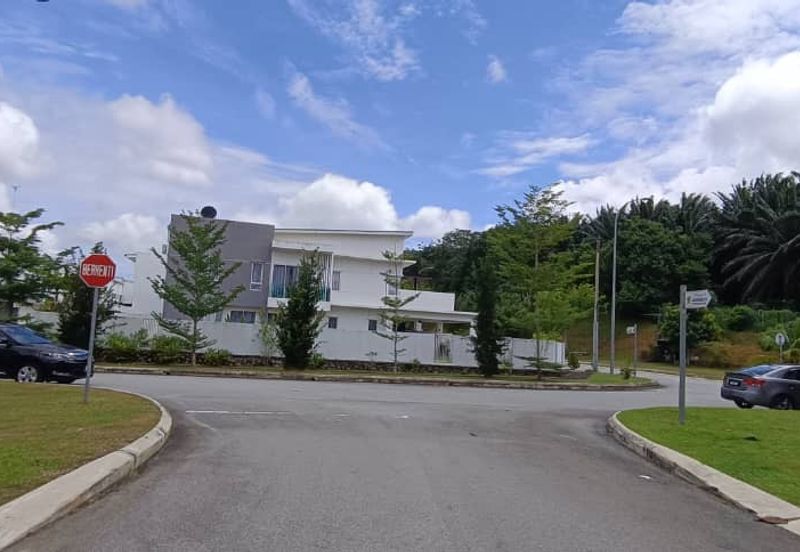 Suriaman 3, Bandar Sri Sendayan