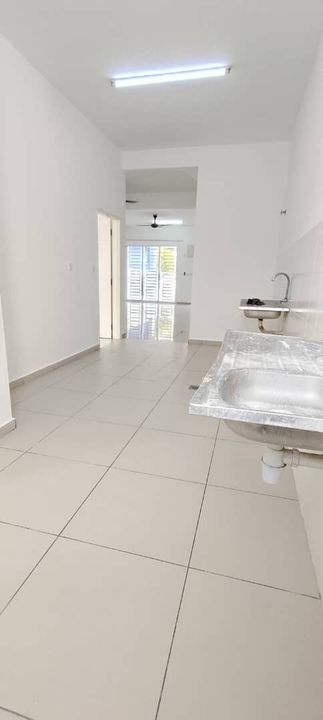 Ara Sendayan Adira  2 storey Terrace For Sale Nice Facing South House no 5, Negeri Sembilan, Seremban