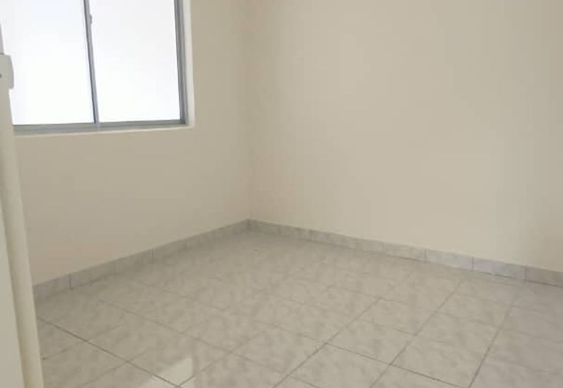 GARDEN HOMES (SEREMBAN 2)