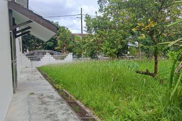 GARDEN HOMES (SEREMBAN 2)