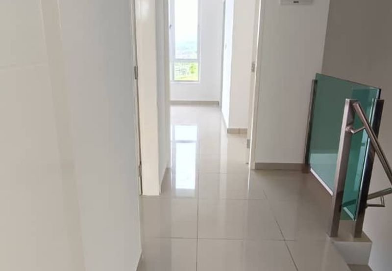 Taman Irama Sendayan 2 Double storey Terrace Brand New More Parking Windy Elana  Facing North House number 9