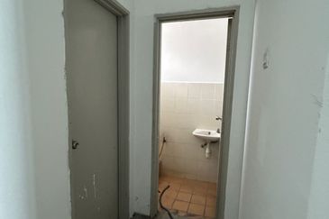 Medan Perniagaan Senawang Jaya