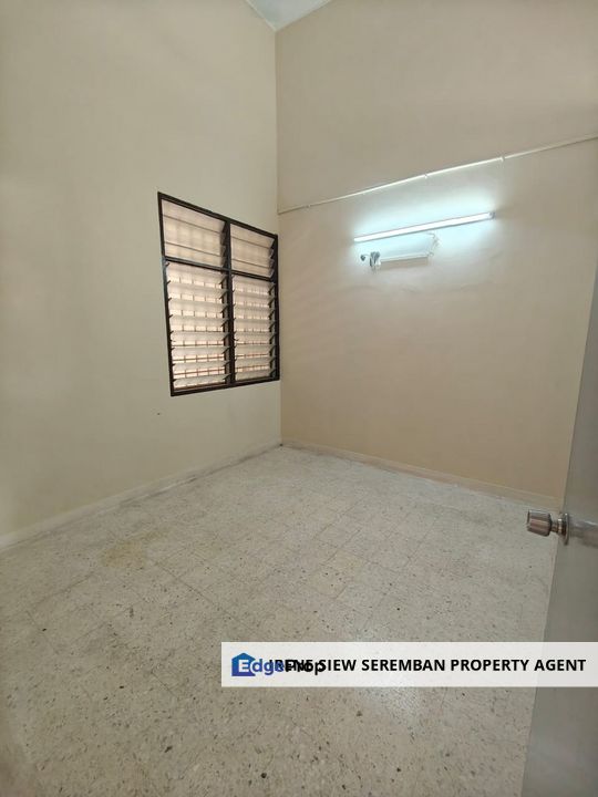 Taman Bukit Kaya Seremban Single Storey Terrace 22x90 Full loan Northwest House number 3, Negeri Sembilan, Seremban
