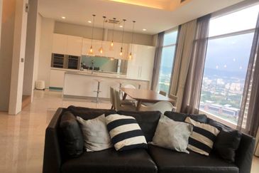 Quadro Residences