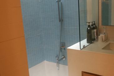 The Madge, Taman U-Thant