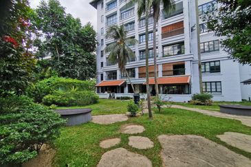 202 DC (Desa Cahaya)