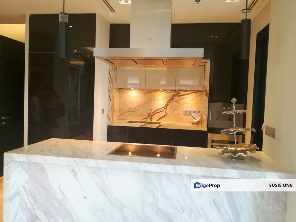 Exclusive 2 bedrooms fully furnished klcc view , Kuala Lumpur, KLCC