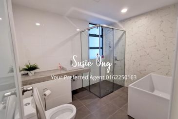 202 DC (Desa Cahaya)