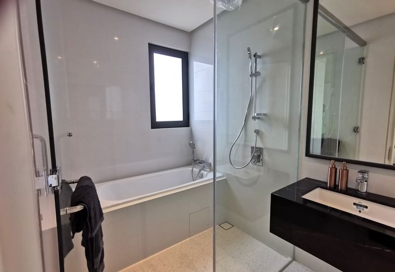 Pavilion Embassy Residence