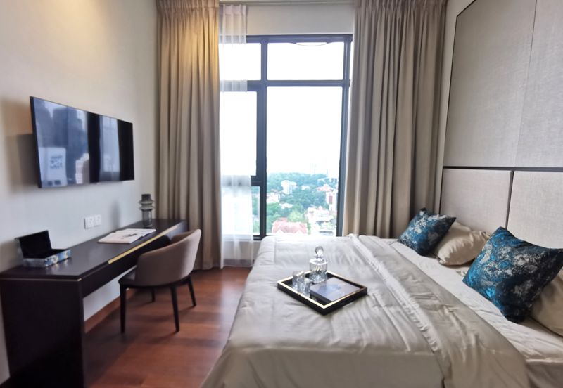 Pavilion Embassy Residence