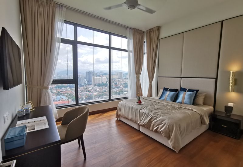 Pavilion Embassy Residence