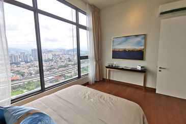 Pavilion Embassy Residence