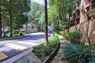 Kampung Warisan Condominium