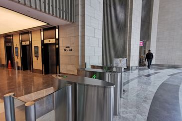 Menara HLX (formerly Menara HLA)