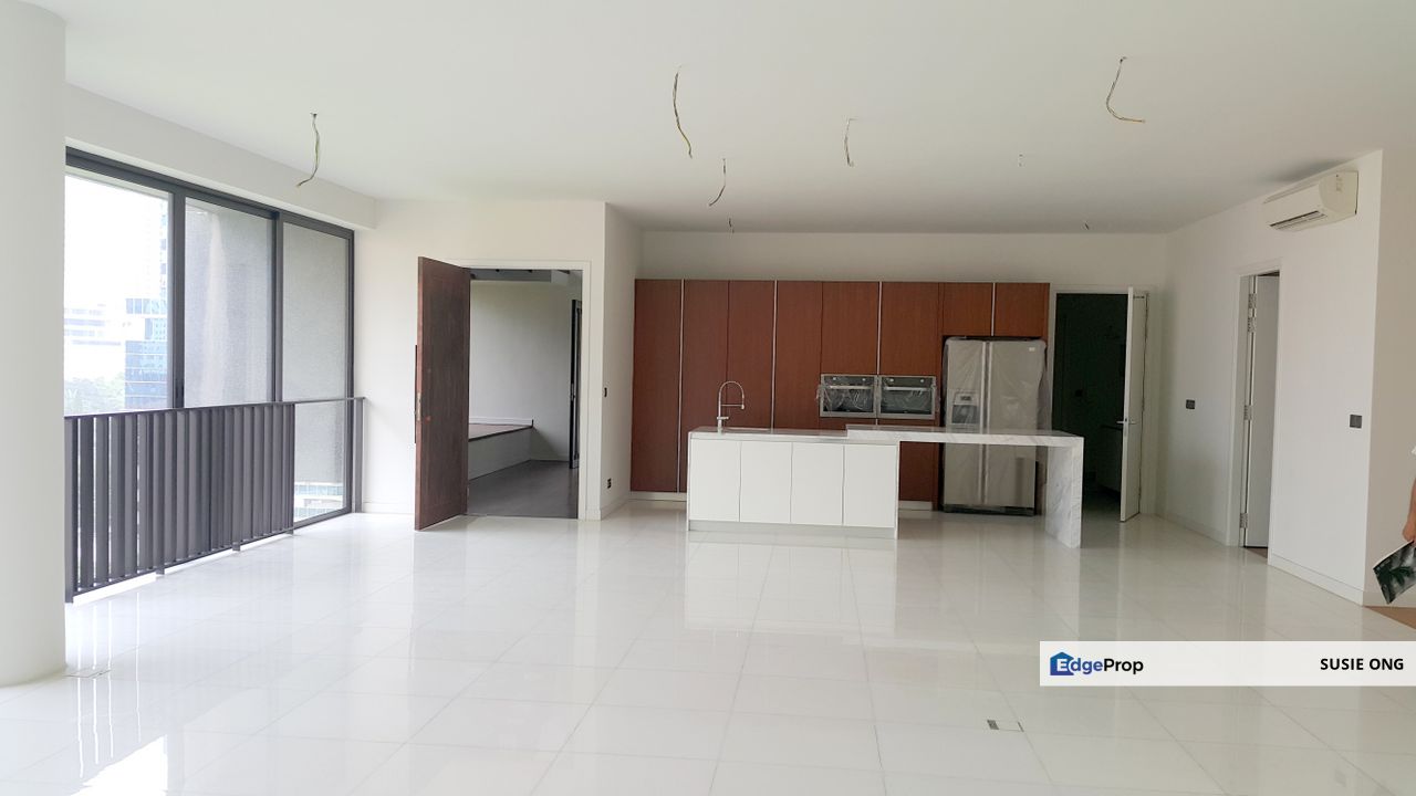 Penthouse with pool and garden , Kuala Lumpur, Ampang Hilir