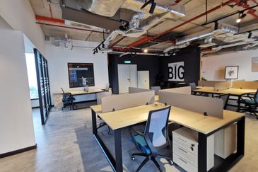 Menara EcoWorld (The Stride Strata Office @ BBCC)