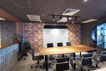 Menara EcoWorld (The Stride Strata Office @ BBCC)