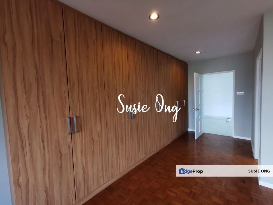 Merak kayangan Bangsar part furnished  3 bedrooms with breathtaking view, Kuala Lumpur, Bangsar