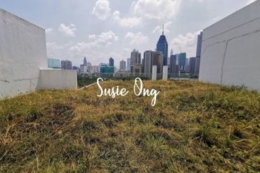 Kenny Hills Residence