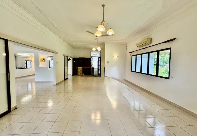 3 storey classic bungalow @ Bukit Tunku (Kenny Hills)