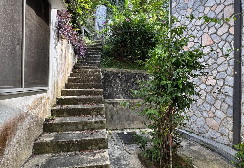 3 storey classic bungalow @ Bukit Tunku (Kenny Hills)