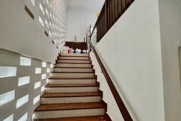 3 storey classic bungalow @ Bukit Tunku (Kenny Hills)