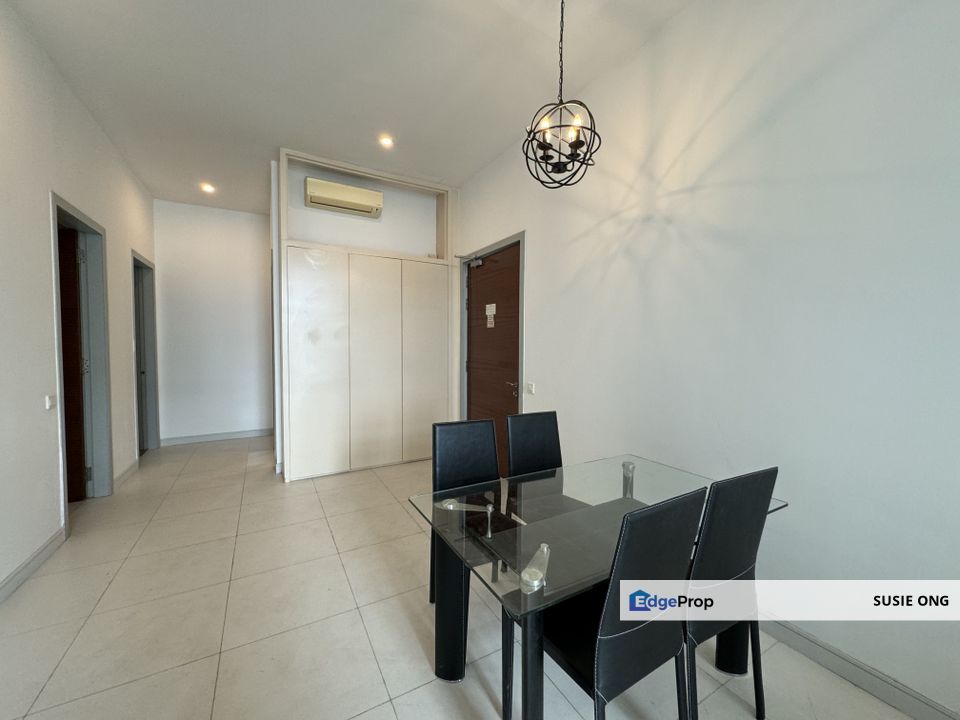 2 bedroom high floor with kl tower view  walking distance to klcc , Kuala Lumpur, KL City