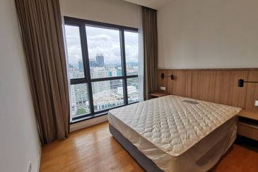 Aria Luxury Residence