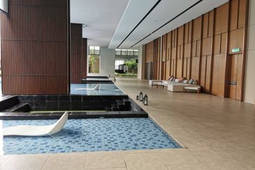 Aria Luxury Residence