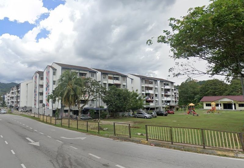 Apartment Taman Pinggiran Batu Caves