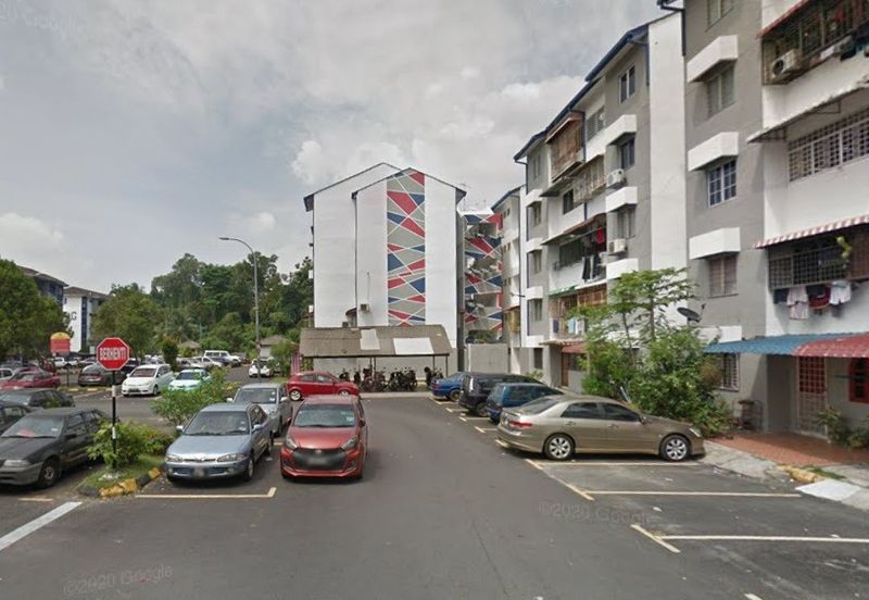 Apartment Taman Pinggiran Batu Caves