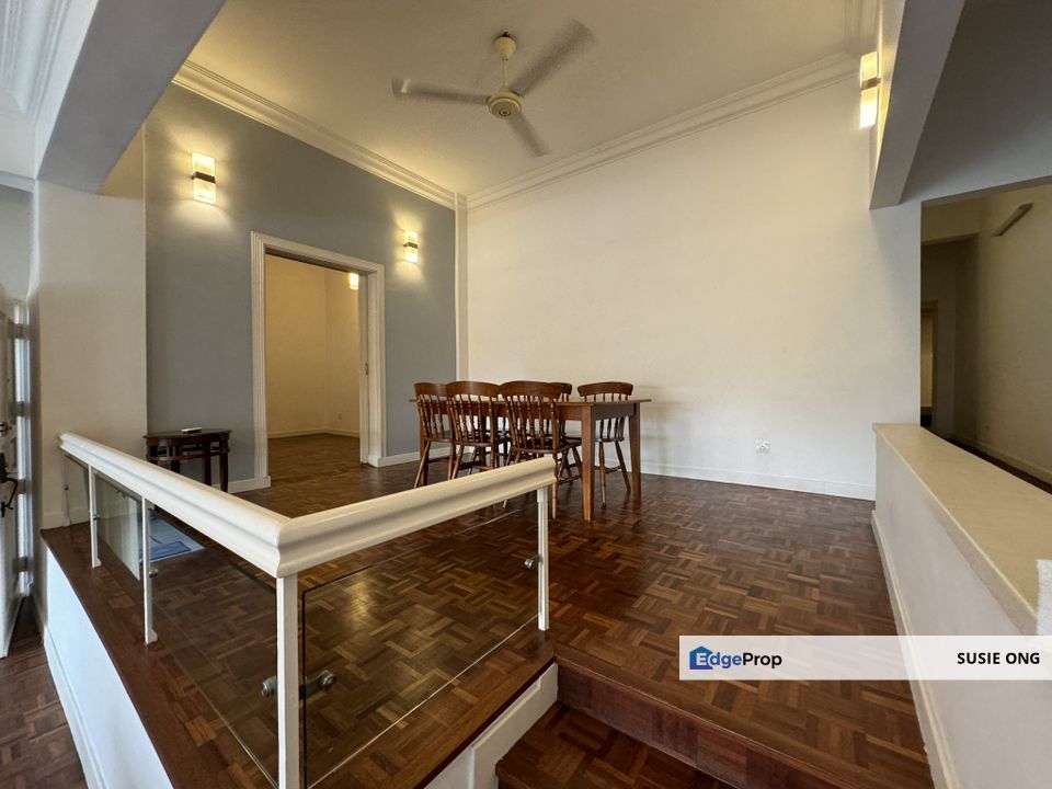  3 bedrooms apartment surrounded by greenery and direct access to pool  , Selangor, Ampang