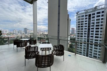 Pavilion Embassy Residence