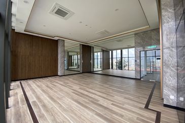 Pavilion Embassy Residence