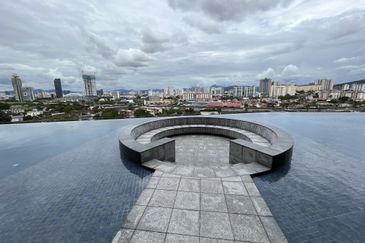 Pavilion Embassy Residence