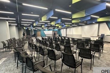 Menara HLX (formerly Menara HLA)