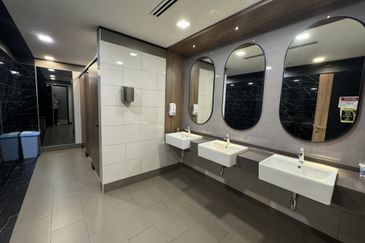 CIMB Hub (Formerly known as Kenanga International)