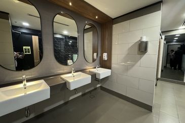 CIMB Hub (Formerly known as Kenanga International)