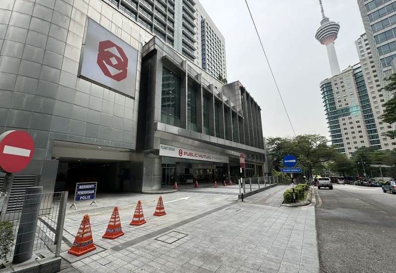 Menara Public Bank 2 - Grade A GBI LEED Gold office space in Kuala Lumpur City Centre 