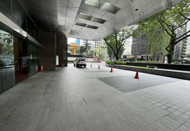 Menara Public Bank 2 - GBI office space short walk to raja chulan monorail and Bukit Bintang MRT 