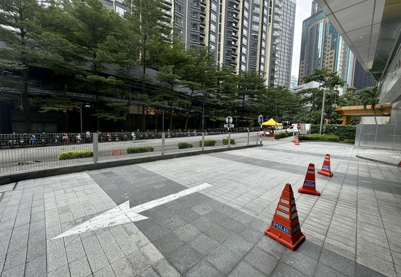 Menara Public Bank 2 - GBI office space short walk to raja chulan monorail and Bukit Bintang MRT 