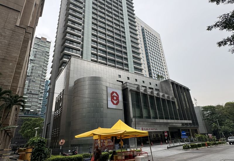 Menara Public Bank 2 - GBI office space short walk to raja chulan monorail and Bukit Bintang MRT 